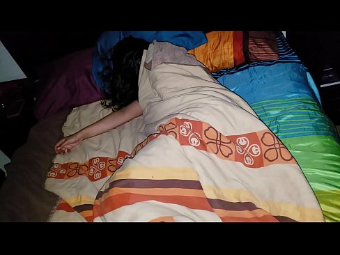 ❤️ Stepson akimtusi mama yake mdogo wa kambo wakati amelala. Pono ❌❤